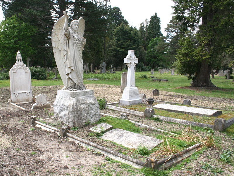 brookwood-cemetery
