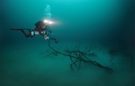 under-water-river-pic7