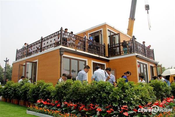 image_246749.chinese-company-unveils-3d-module-homes-built-new-durable-sustainable-green-material-00001