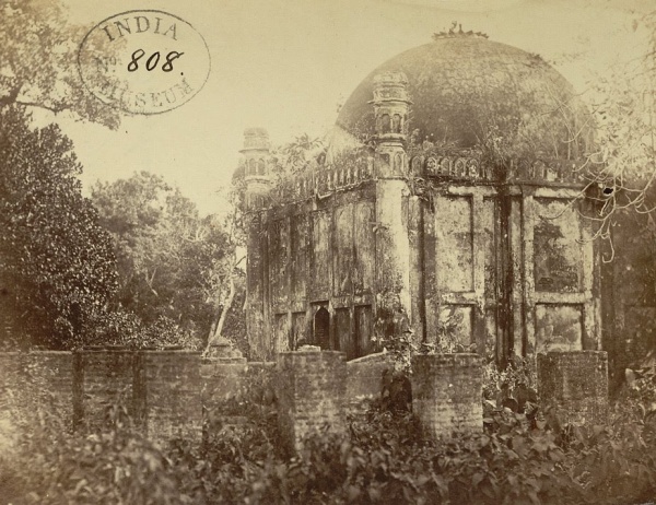 পাঁচ-পীরের-মাজার-সোনারগাঁও-১৮৭২