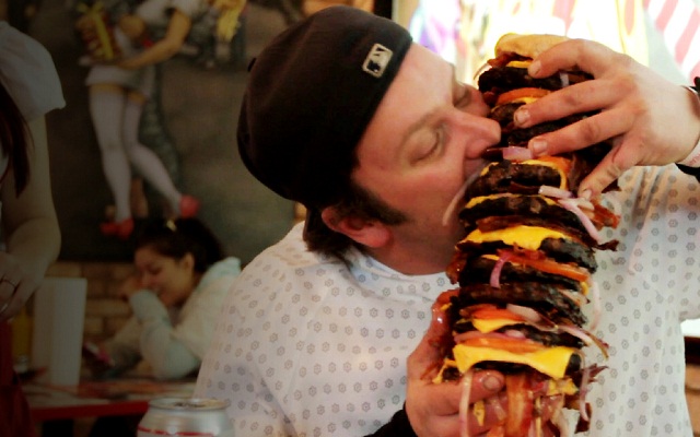 heart-attack-grill-7-deadly-sins-restaurant-owner-not-gulity-employee-deaths-says