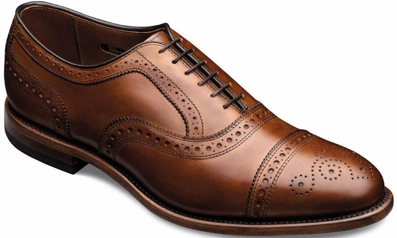 Shoes-a-pair-of-wingtips-or
